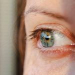 Living with Dry Eyes: Tips and Techniques for Managing Daily Discomfort