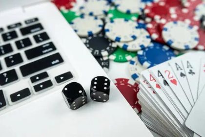 Hướng dẫn chọn nền tảng cá độ bóng đá uy tín phù hợp