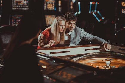 Essential Tips for Reviewing best casino site kuwait Before Signing Up